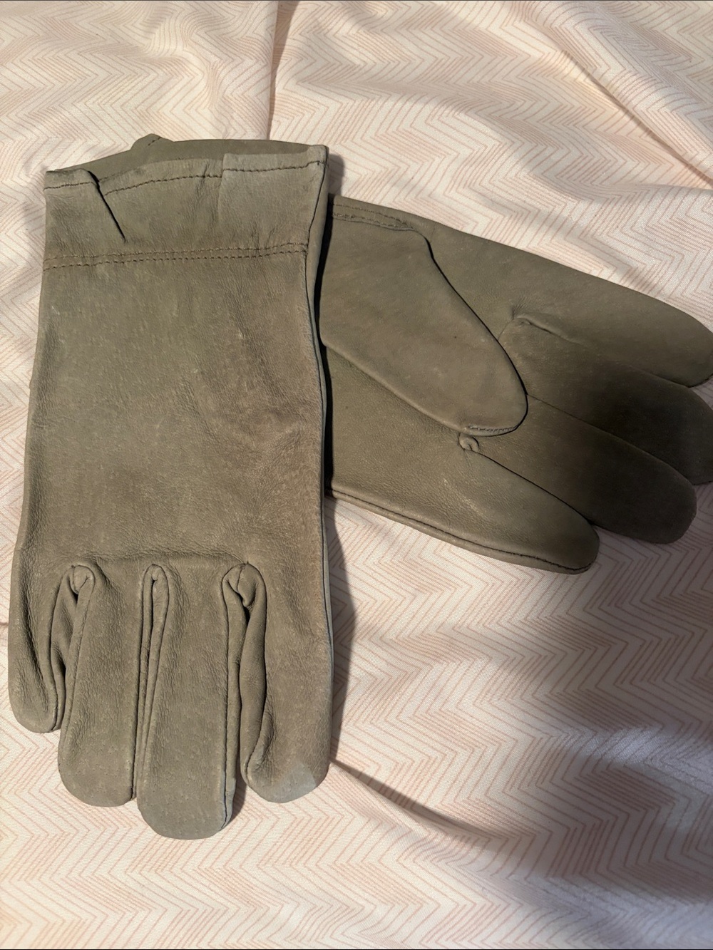 MSE Gray Leather Gloves - Medium